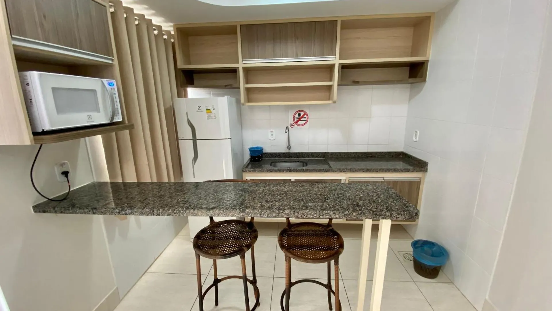 Apartment Di Roma Lacqua Caldas Novas Park 24H, Com Roupas De Cama E Banho